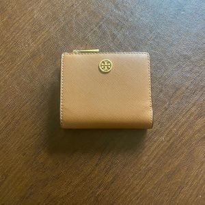 Tory Burch Tan Leather Bifold Card Holder